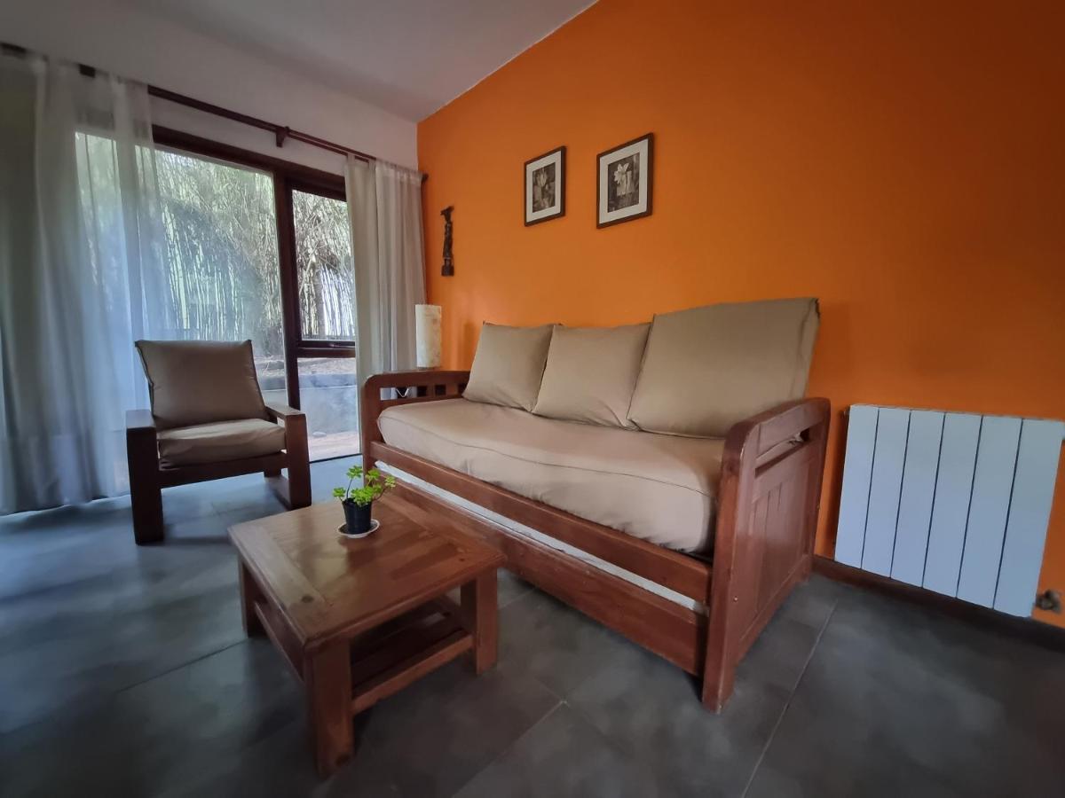 Cabanas Hurra Pampa 马德拉潘帕斯 外观 照片